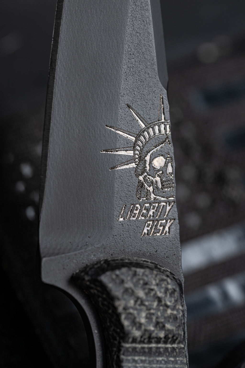 Liberty Risk x Half Face Blades | Slenderman Collab Knife