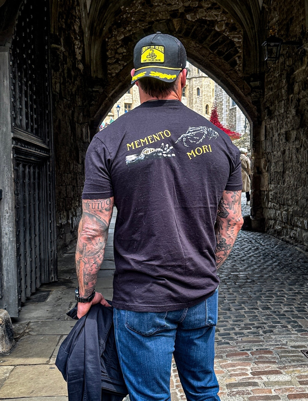 Memento Mori Tee